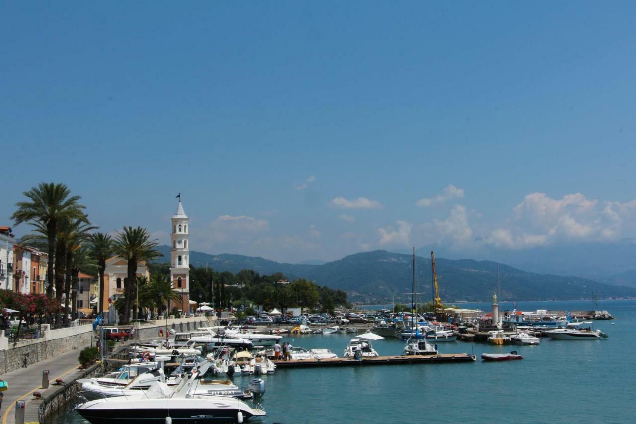 Ferienwohnung Tra Montagne E Mare Ispani Exterior foto